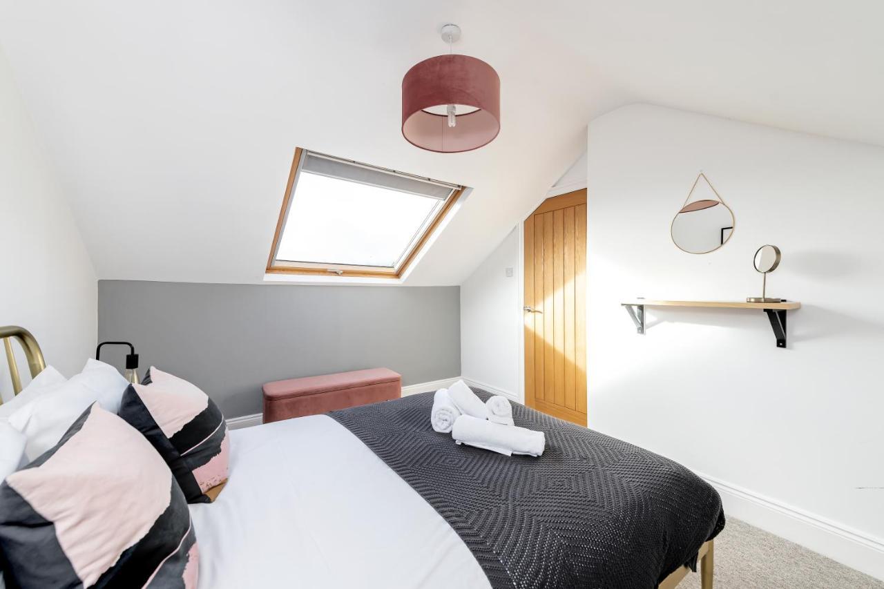 Modern & Spacious 2 Bedroom Maisonette Bath Esterno foto