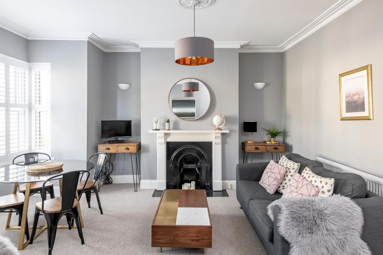 Modern & Spacious 2 Bedroom Maisonette Bath Esterno foto